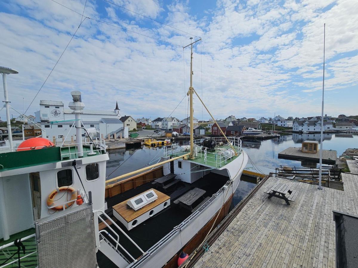 Fab 8 Sardinfabrikken - Fedje Island Lejlighedshotel Eksteriør billede
